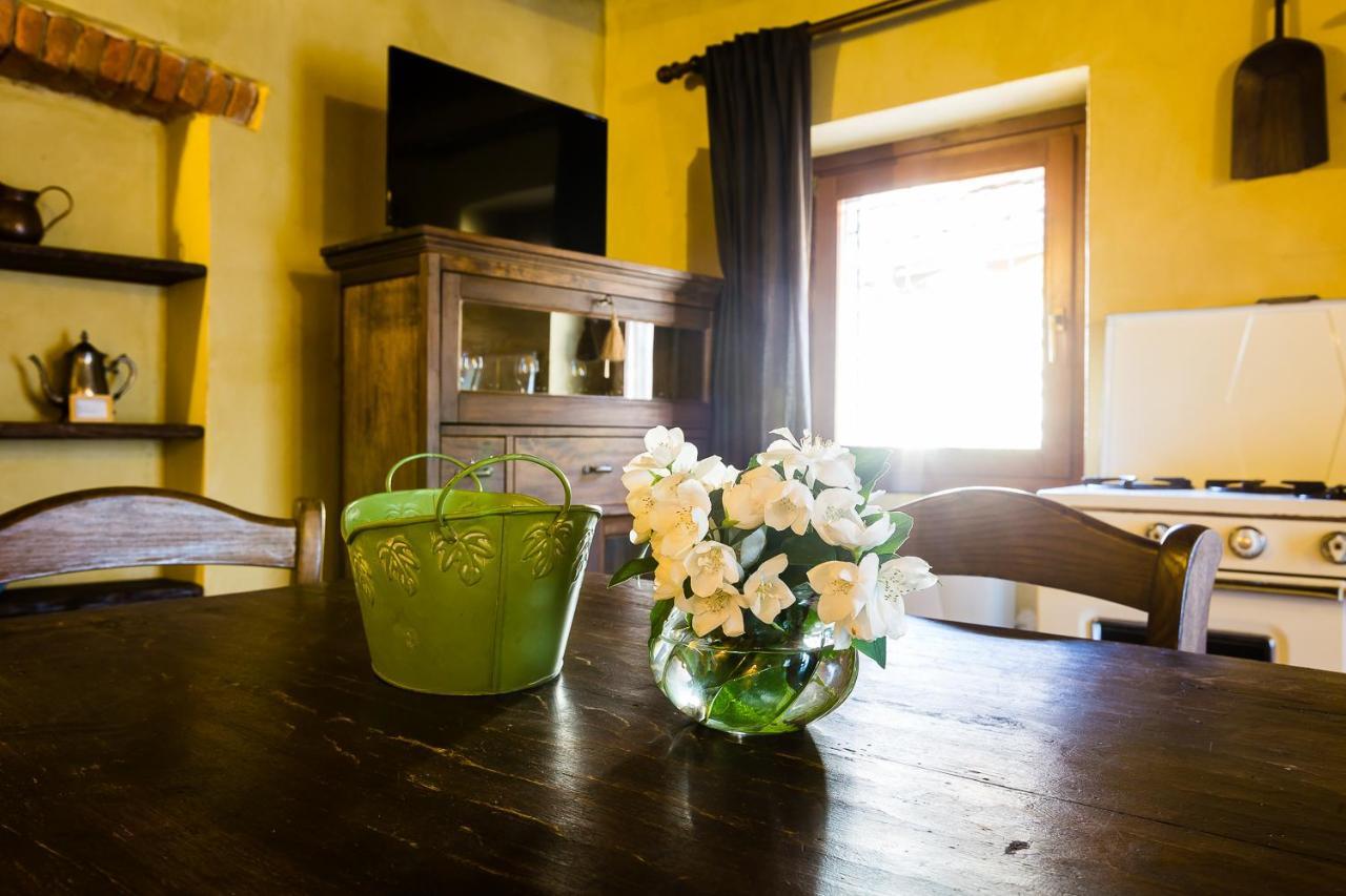 Relais Dei Cesari Villa Borgo Ticino Екстериор снимка